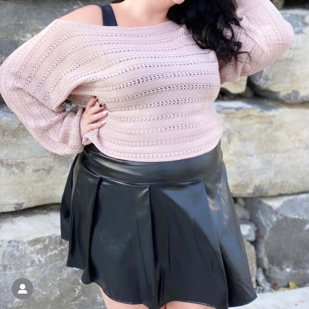 Pleated faux leather mini skirt